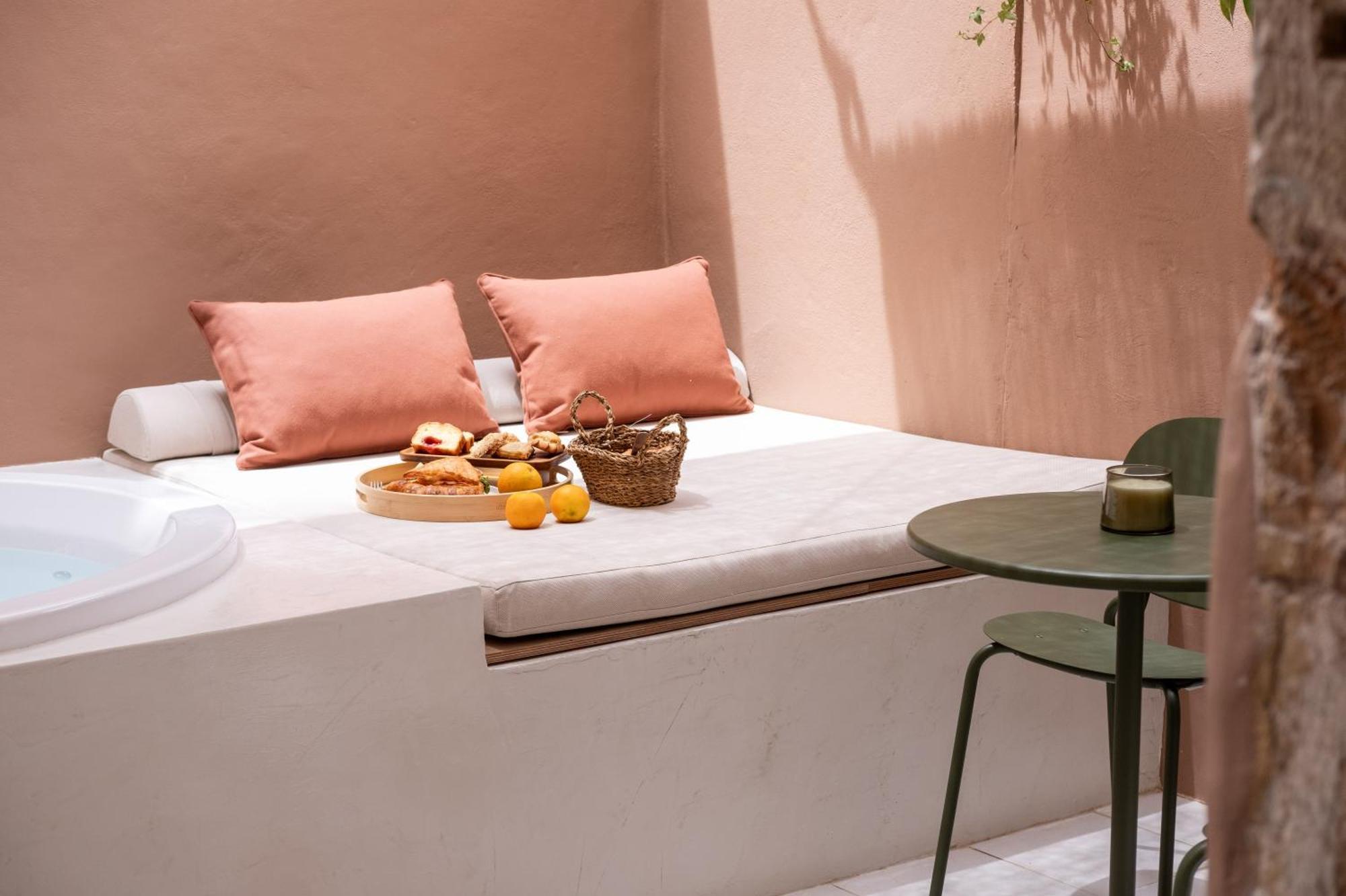 Qualia Slowlife Suites Chrissi Akti Chania Exterior foto